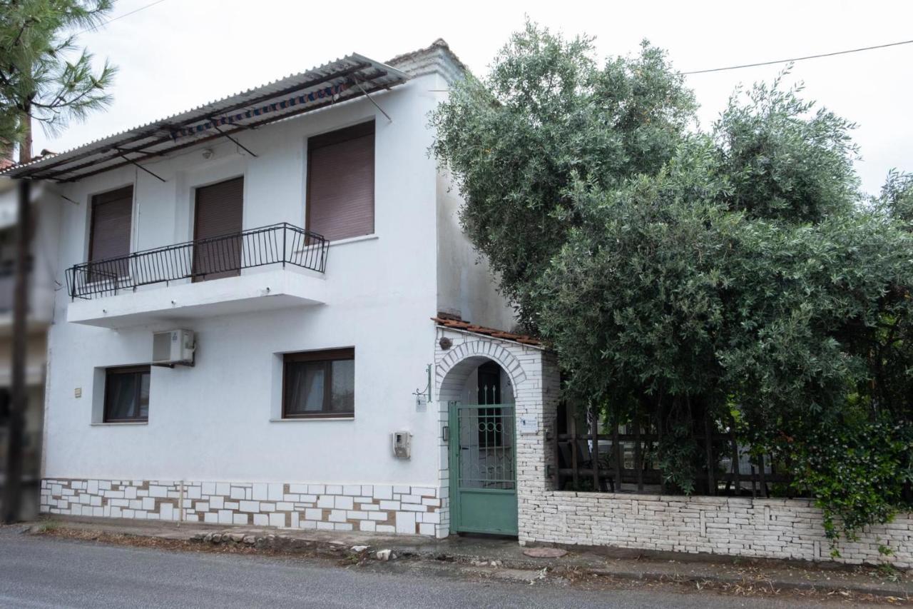 Our Parent'S House. Family House For Rent Villa Skala Kallirakhis Bagian luar foto